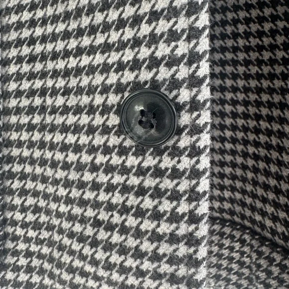 Banana Republic Men's Black and White Houndstooth Jacket